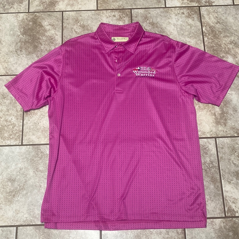 Like New Donald Ross Golf Shirt - L